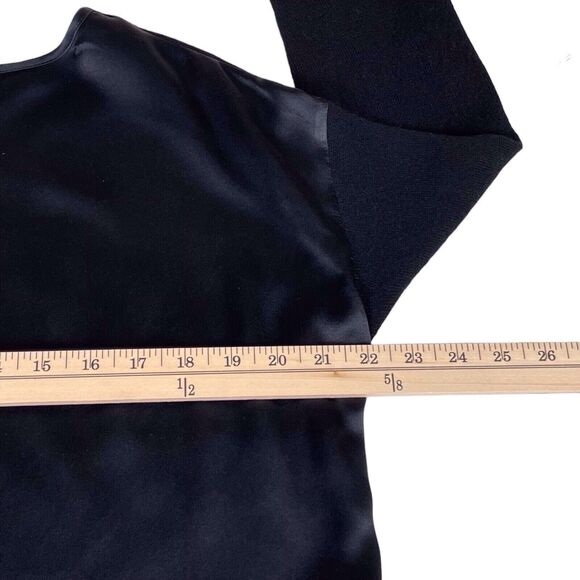 Neiman Marcus Cashmere Silk Boxy Sweater Black Medium Minimalist Luxe EUC - Picture 14 of 16